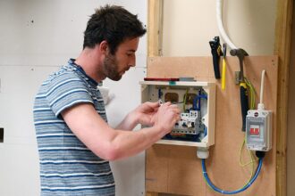Level 2 Electrician Course to Qualified Status